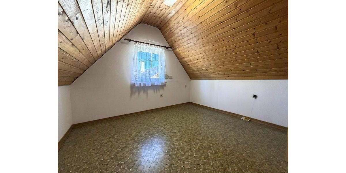 Doppelhaushälfte Metzingen - 5 Zimmer, 94 m&sup2;, 330.000&euro; | Angebot:25671341