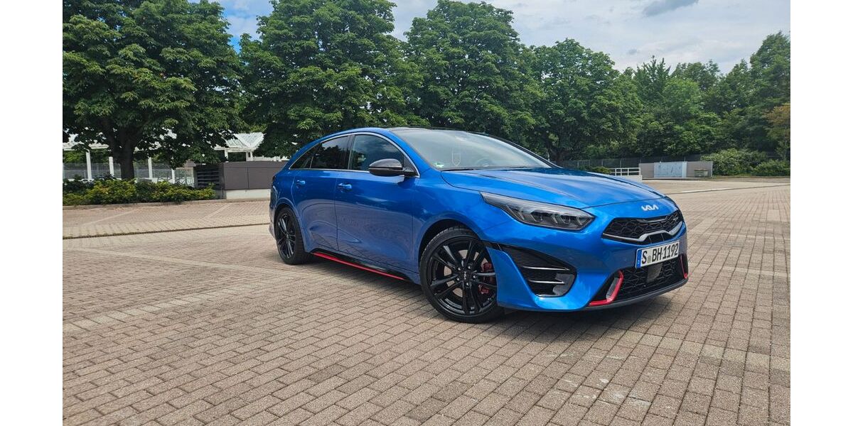 Kia pro ceed / ProCeed 35.500 km 28.900 &euro; Stuttgart 70597