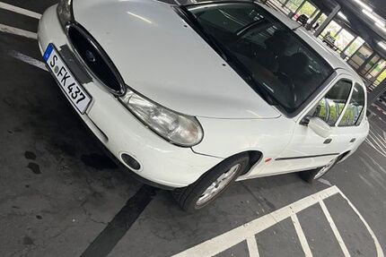 Ford Mondeo 155.227 km 1.000 &euro; Stuttgart 70437