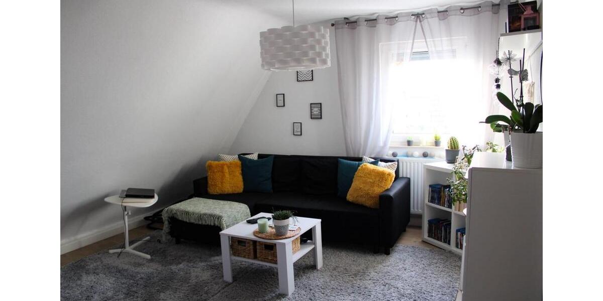 Dachgeschoßwohnung Köngen - 3 Zimmer, 75 m&sup2;, 820&euro; | Angebot:24783873