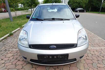 Ford Fiesta 81.520 km 3.490 &euro; Waldenbuch 71111