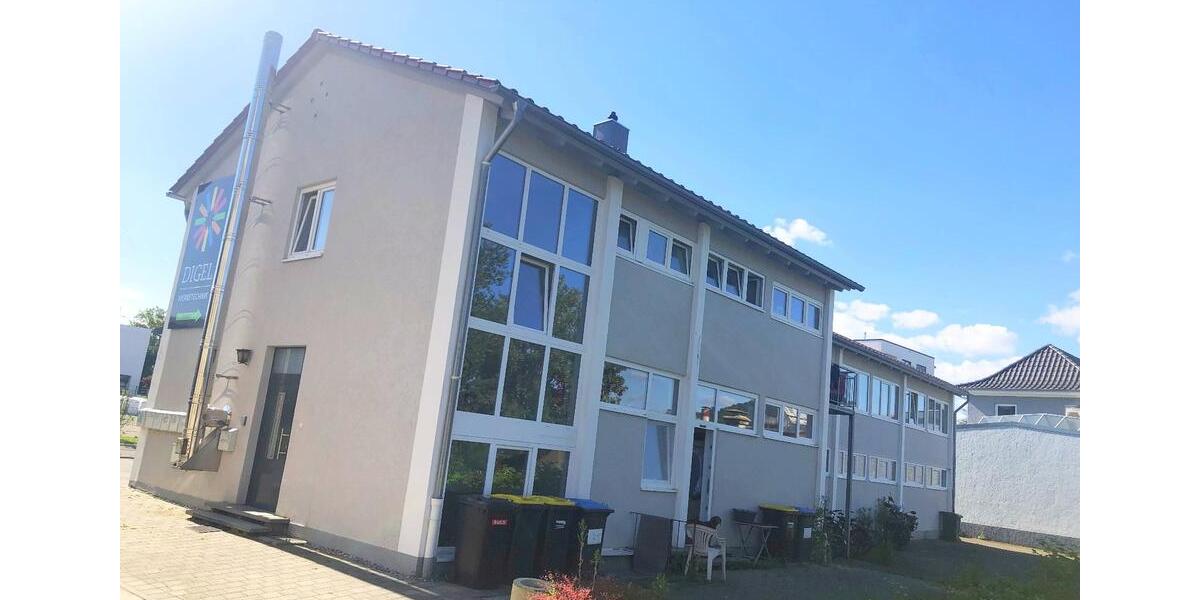 Einfamilienhaus Reutlingen - 11 Zimmer, 310 m&sup2;, 999.999&euro; | Angebot:27186098