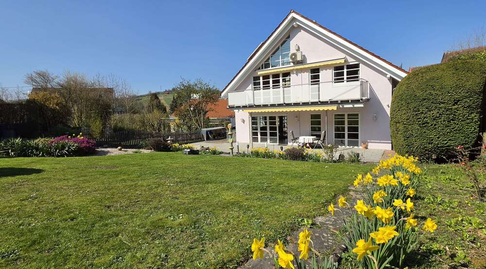 Einfamilienhaus Stuttgart Hedelfingen - 7 Zimmer, 263 m&sup2;, 1.380.000&euro; | Angebot:26044206