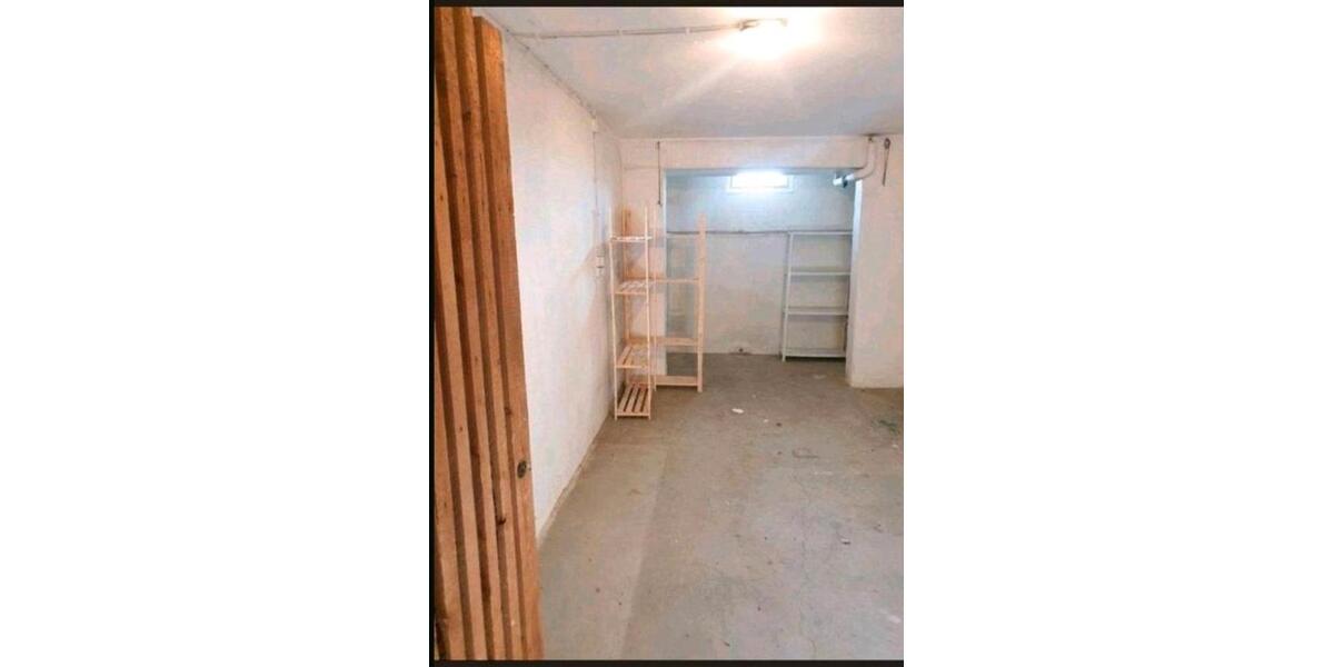 Etagenwohnung Eningen unter Achalm - 3 Zimmer, 74 m&sup2;, 230.000&euro; | Angebot:27186411