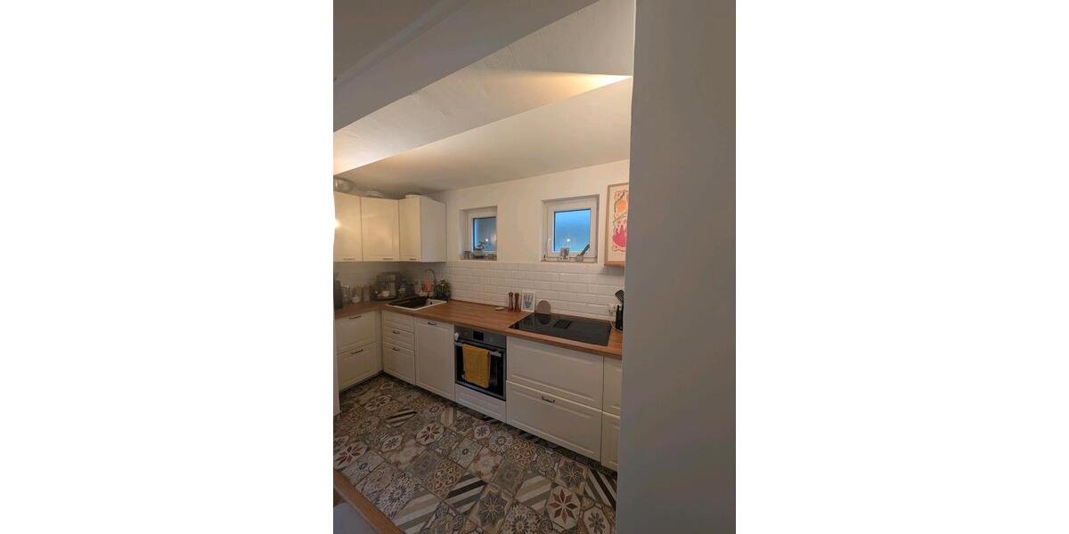 Etagenwohnung Stuttgart Botnang - 3 Zimmer, 76 m&sup2;, 375.000&euro; | Angebot:24704825