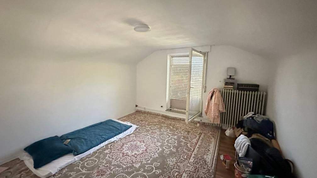 Mehrfamilienhaus, Wohnhaus Ostelsheim - 9 Zimmer, 210 m&sup2;, 649.000&euro; | Angebot:25737007