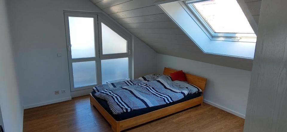Dachgeschoßwohnung Stuttgart Fasanenhof-Ost - 3 Zimmer, 78 m&sup2;, 359.000&euro; | Angebot:26416733