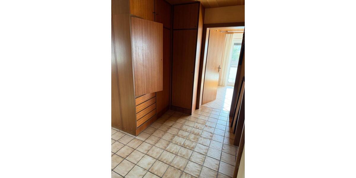 Etagenwohnung Böblingen Dagersheim - 3 Zimmer, 75 m&sup2;, 380.000&euro; | Angebot:25546372