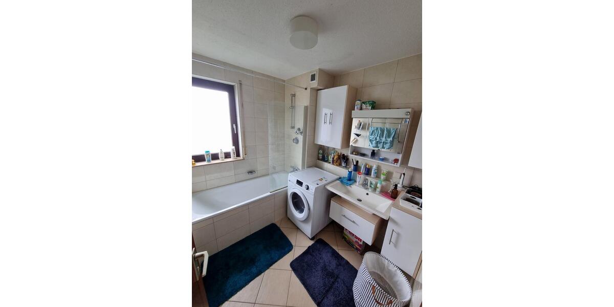 Etagenwohnung Filderstadt - 3 Zimmer, 86 m&sup2;, 1.700&euro; | Angebot:24780394