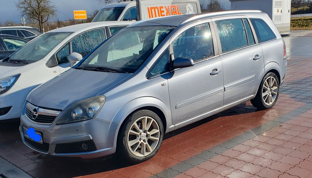 Opel Zafira 249.000 km 2.200 &euro; Gäufelden 71126