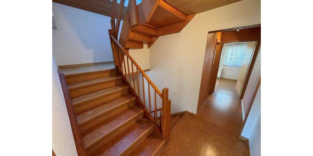 Doppelhaushälfte Metzingen - 5 Zimmer, 94 m&sup2;, 330.000&euro; | Angebot:25671341