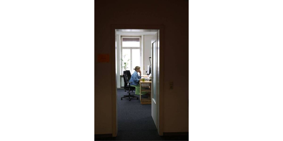 Gewerbeobjekt Stuttgart Süd - 800&euro; | Angebot:25771803