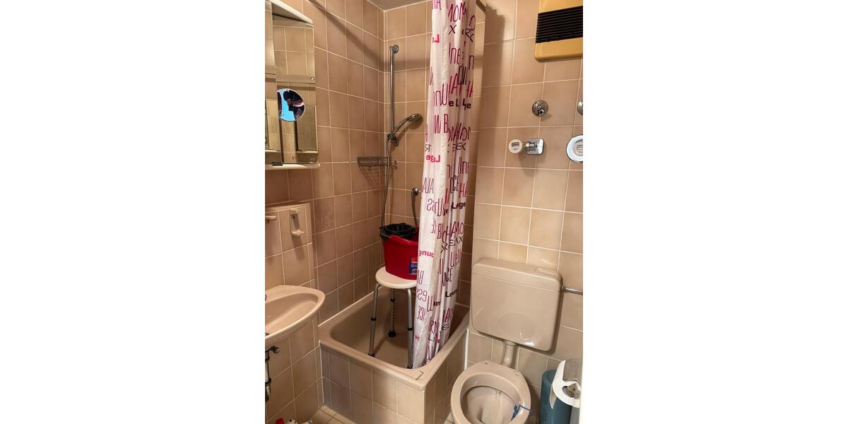 Etagenwohnung Filderstadt - 3.5 Zimmer, 96 m&sup2;, 1.400&euro; | Angebot:25317777