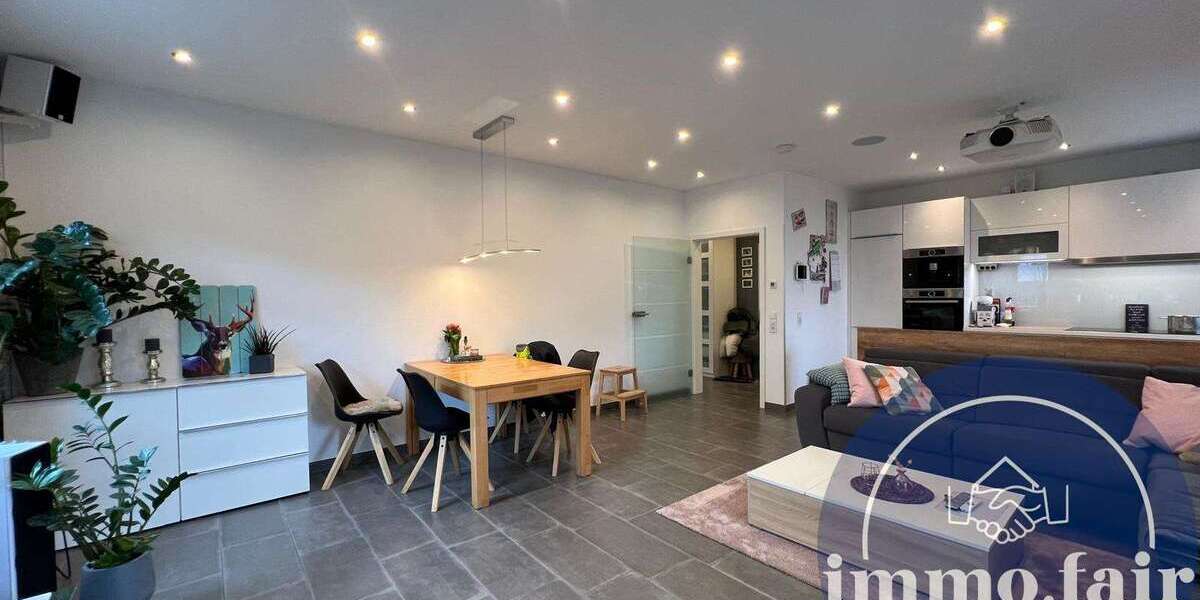 Etagenwohnung Bad Urach - 3 Zimmer, 99 m&sup2;, 385.000&euro; | Angebot:26554037