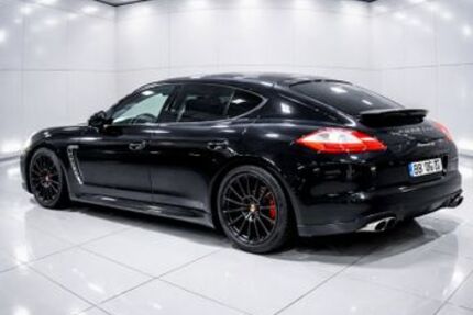 Porsche Panamera 137.123 km 30.999 &euro; Sindelfingen 71067