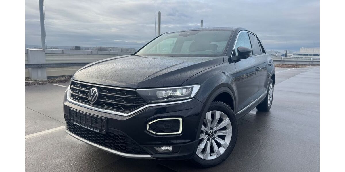 VW T-Roc 110.989 km 20.750 &euro; Sindelfingen 71065
