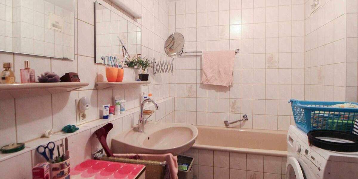 Etagenwohnung Stuttgart Heumaden - 3 Zimmer, 85 m&sup2;, 315.000&euro; | Angebot:25838535