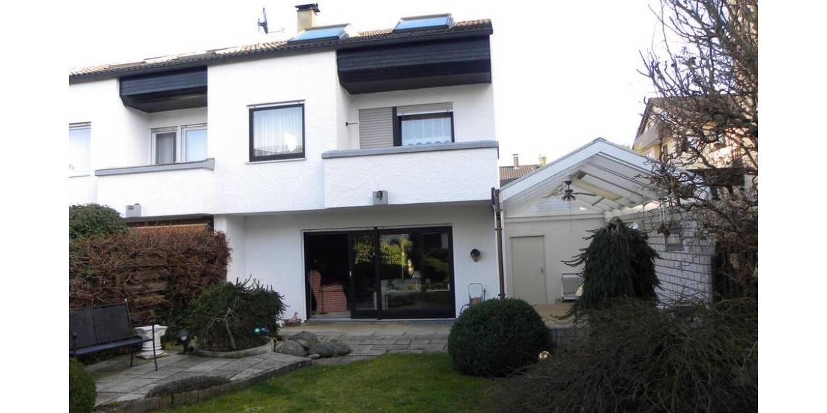 Mehrfamilienhaus, Wohnhaus Böblingen - 4 Zimmer, 143 m&sup2;, 2.750&euro; | Angebot:26378141
