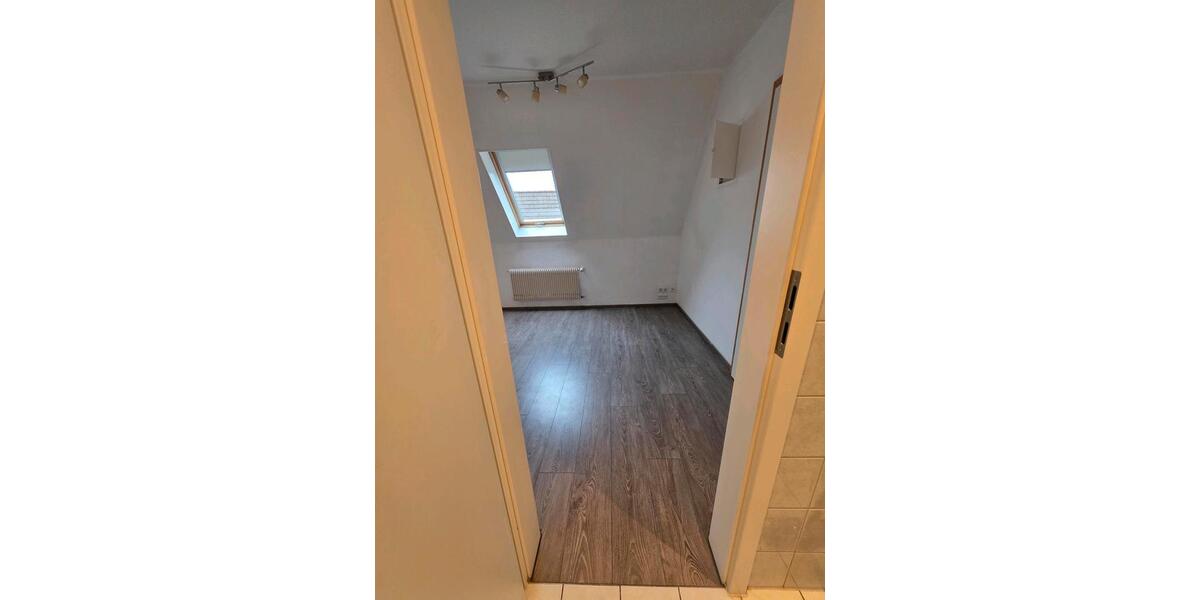 Etagenwohnung Rottenburg am Neckar - 2 Zimmer, 45 m&sup2;, 625&euro; | Angebot:25612136