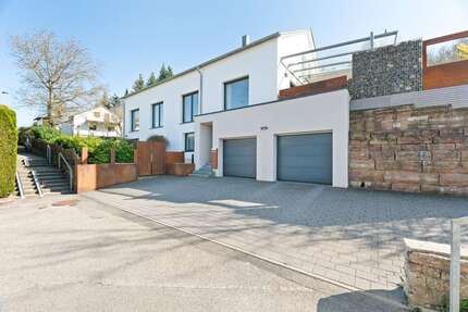 Haus Nagold - 10 Zimmer, 337 m&sup2;, 1.350.000&euro; | Angebot:24528605