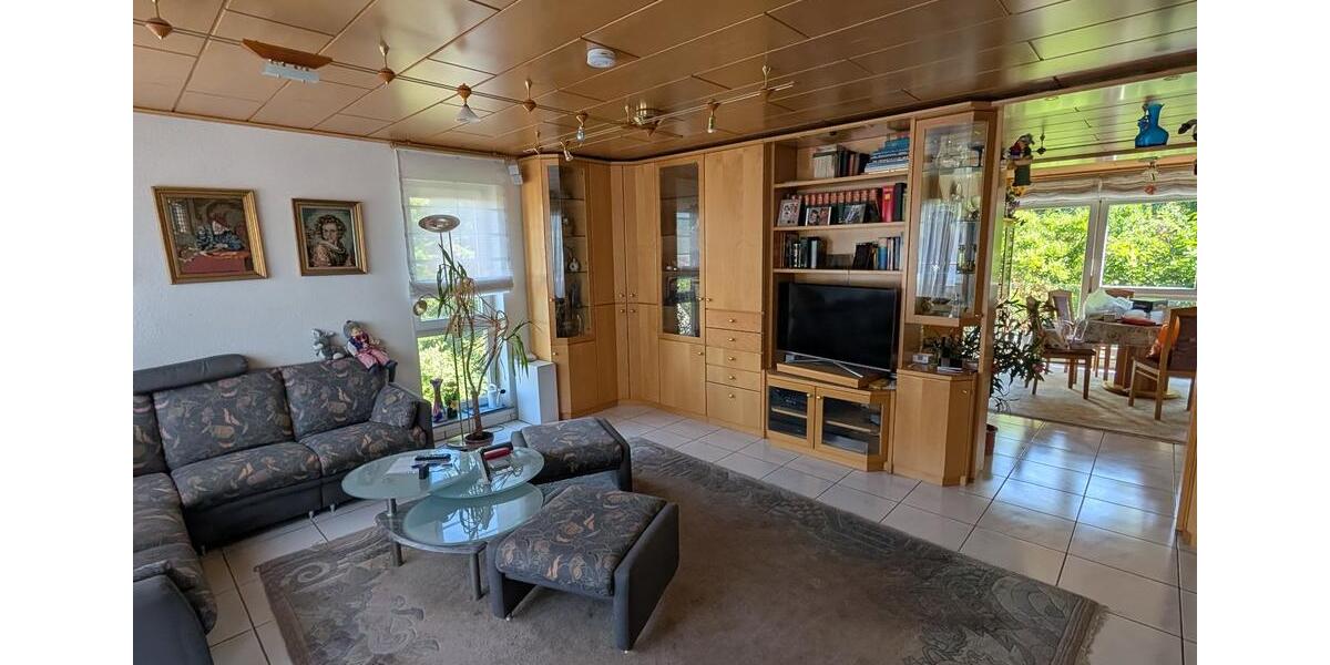 Etagenwohnung Stuttgart Hedelfingen - 3.5 Zimmer, 83 m&sup2;, 379.000&euro; | Angebot:26613754