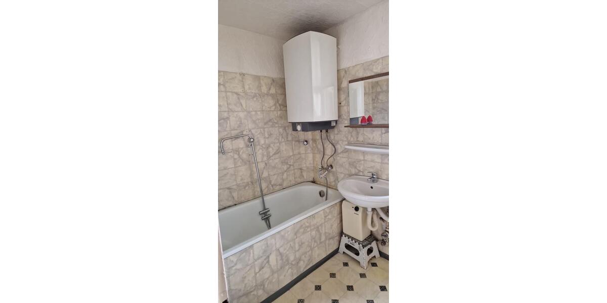 Etagenwohnung Burladingen - 3 Zimmer, 85 m&sup2;, 550&euro; | Angebot:25959867