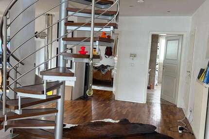 Wohnung Stuttgart Bopser - 4.5 Zimmer, 122 m&sup2;, 2.600&euro; | Angebot:26913609
