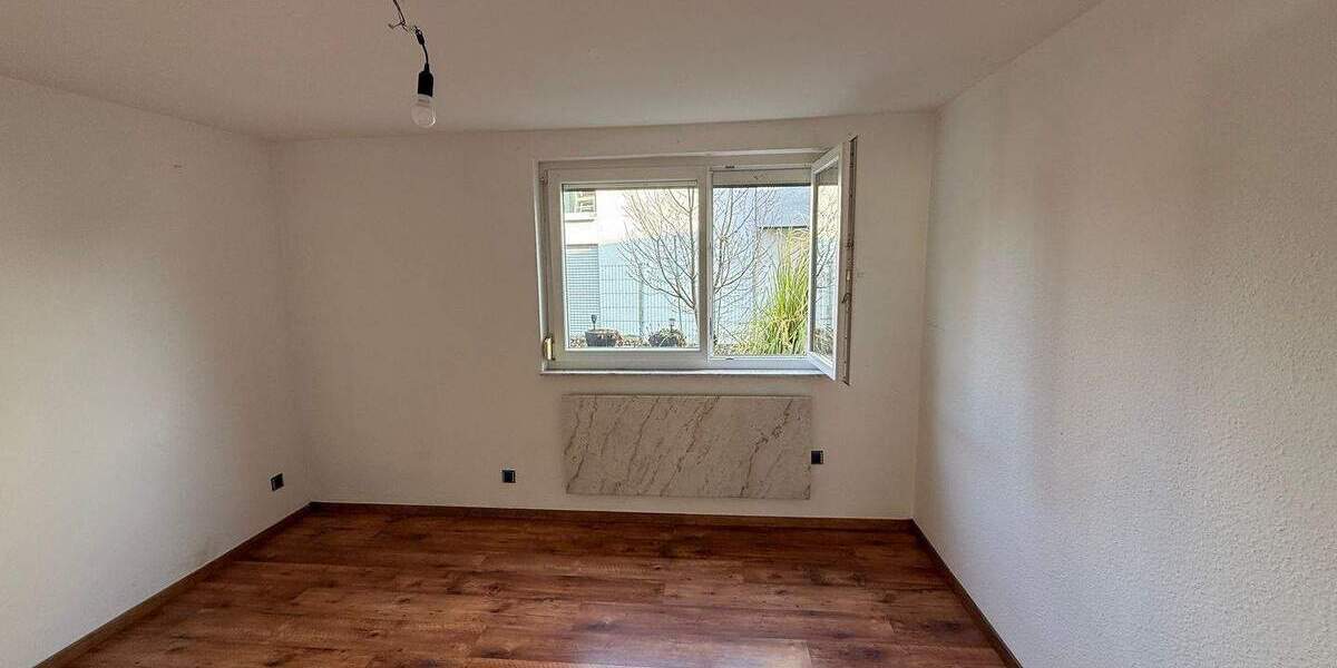 Etagenwohnung Neuhausen auf den Fildern - 3 Zimmer, 85 m&sup2;, 340.000&euro; | Angebot:25909415