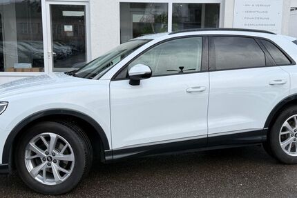 Audi Q3 136.500 km 23.990 &euro; Sindelfingen 71065