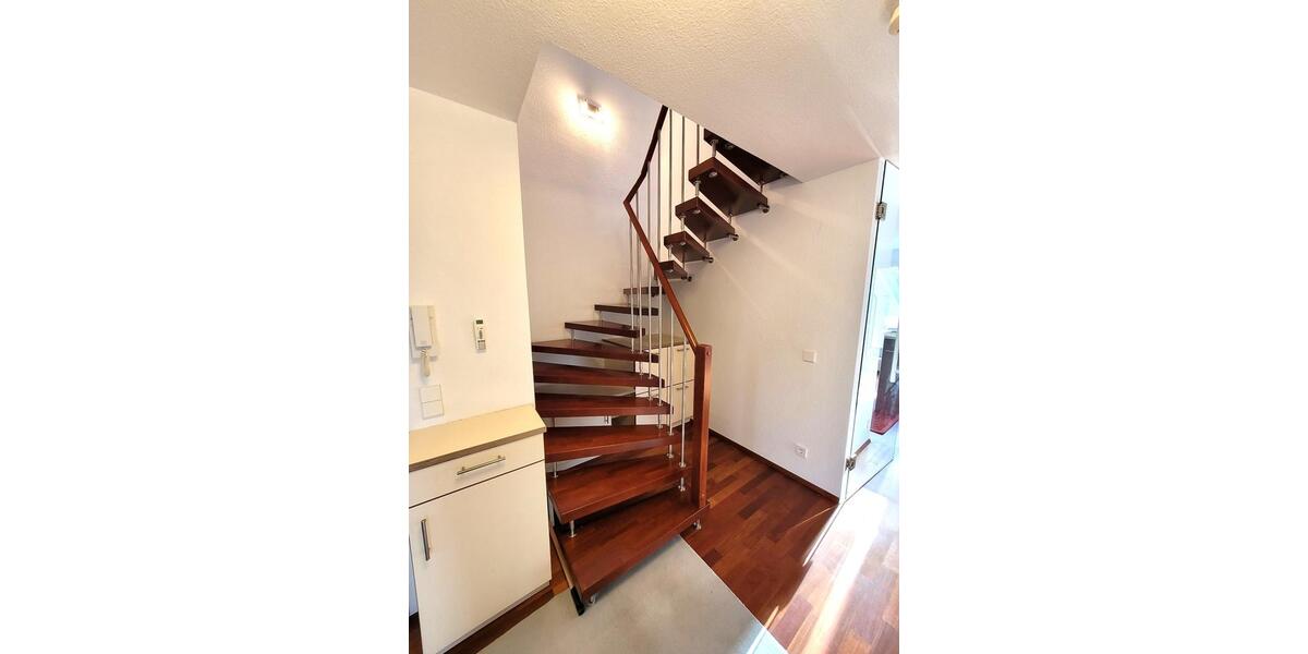 Maisonettenwohnung Sindelfingen - 3.5 Zimmer, 98 m&sup2;, 439.000&euro; | Angebot:25959642