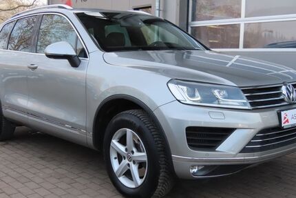 VW Touareg 216.000 km 14.990 &euro; Stuttgart 70329