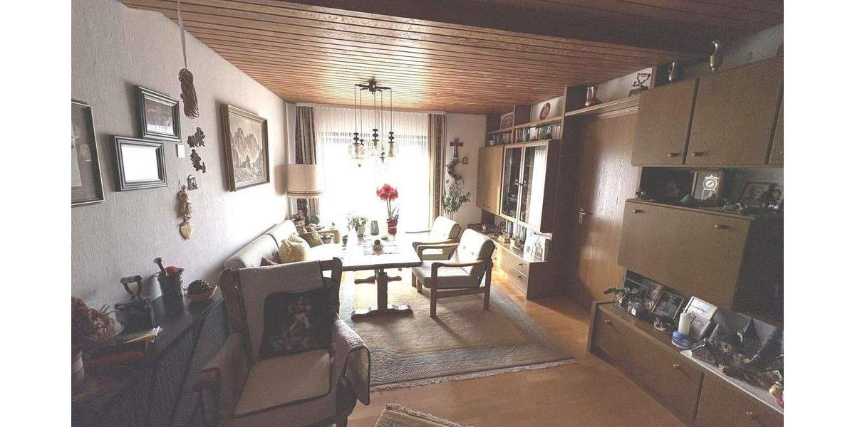 Doppelhaushälfte Steinenbronn - 5 Zimmer, 133 m&sup2;, 380.000&euro; | Angebot:25704413
