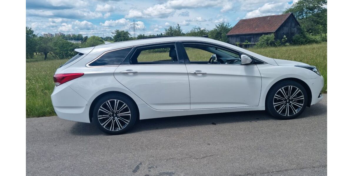 Hyundai i40 200.000 km 5.900 &euro; Magstadt (in der Nähe von Stuttgart) 71106