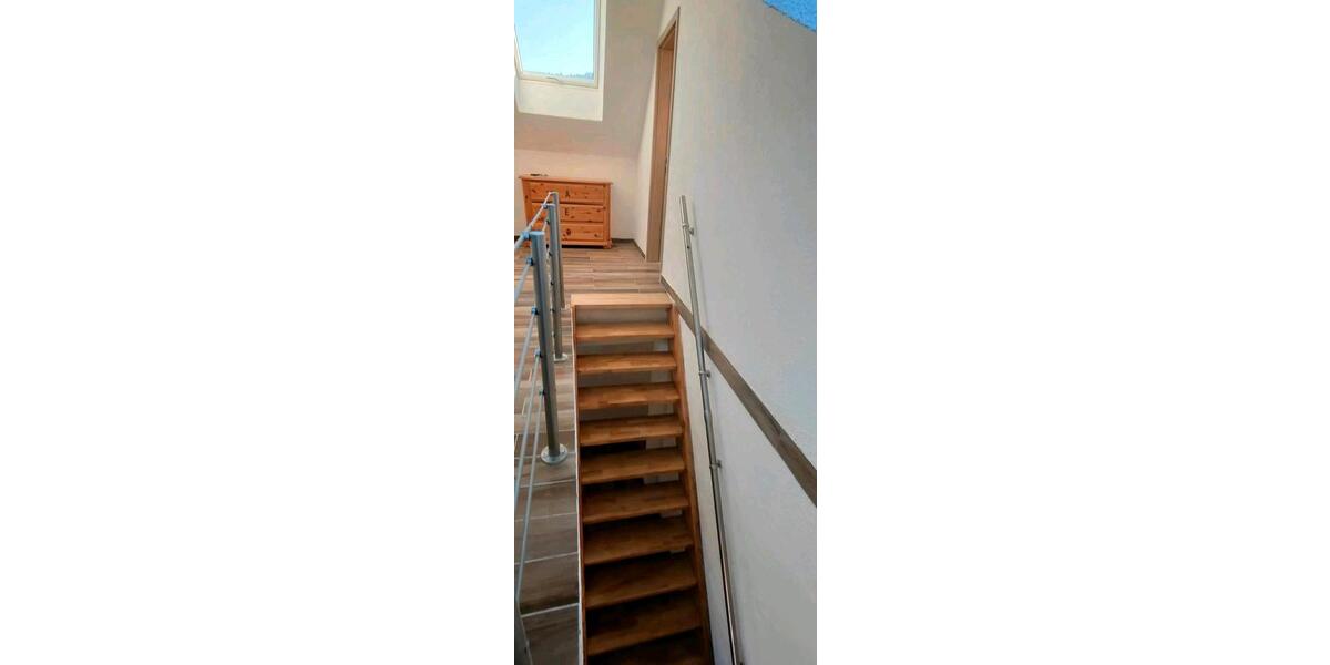 Etagenwohnung Ebhausen - 7 Zimmer, 120 m&sup2;, 1.400&euro; | Angebot:26481755