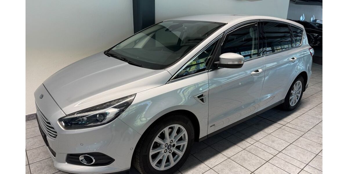 Ford S-Max 102.027 km 14.999 &euro; Nagold 72202