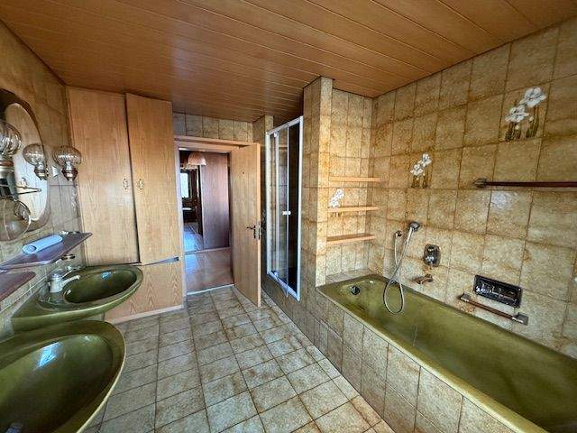 Einfamilienhaus Kohlberg - 9 Zimmer, 326 m&sup2;, 850.000&euro; | Angebot:25741059