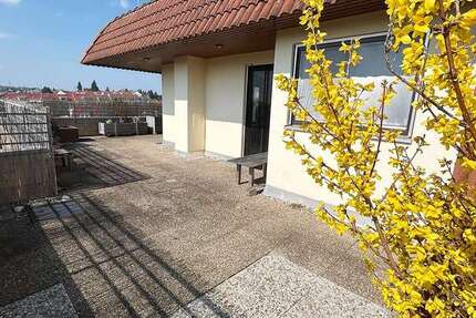 Wohnung Sindelfingen Eichholz - 2 Zimmer, 75 m&sup2;, 328.500&euro; | Angebot:25872457