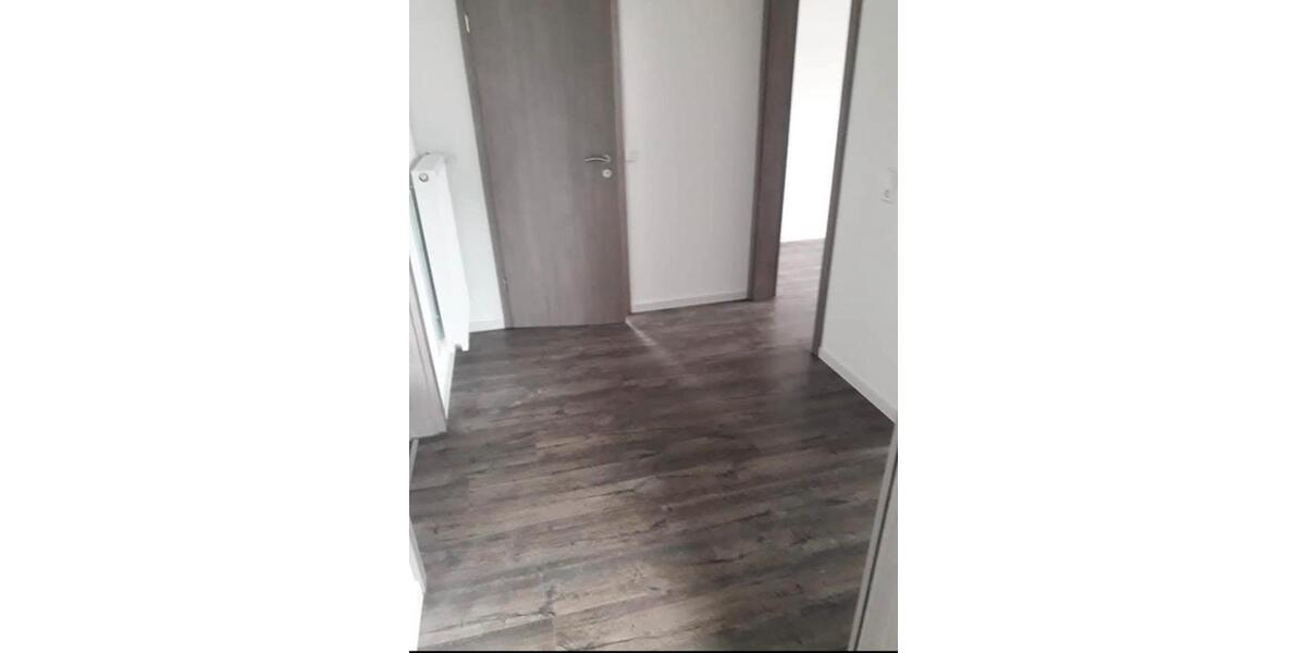 Dachgeschoßwohnung Bad Urach - 3 Zimmer, 80 m&sup2;, 900&euro; | Angebot:24853380