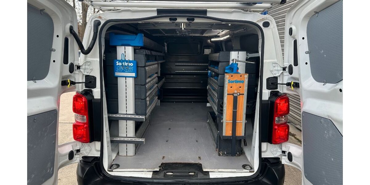 Opel Vivaro 72.473 km 17.800 &euro; Sindelfingen 71065