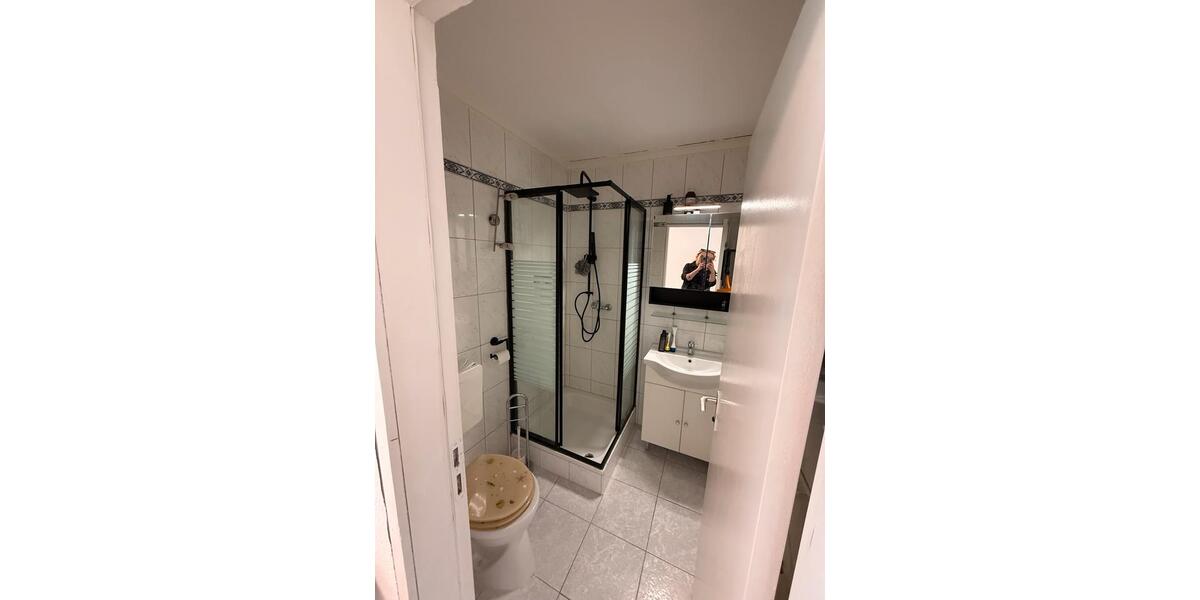 Etagenwohnung Neckartenzlingen - 2 Zimmer, 42 m&sup2;, 900&euro; | Angebot:26588272