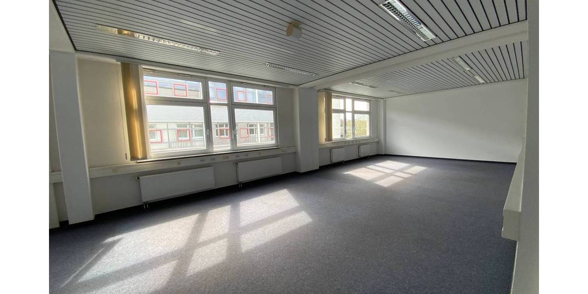 Gewerbeobjekt Sindelfingen Mitte - 14.824&euro; | Angebot:25704216