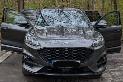 Ford Kuga 71.650 km 17.500 &euro; Stuttgart 70569