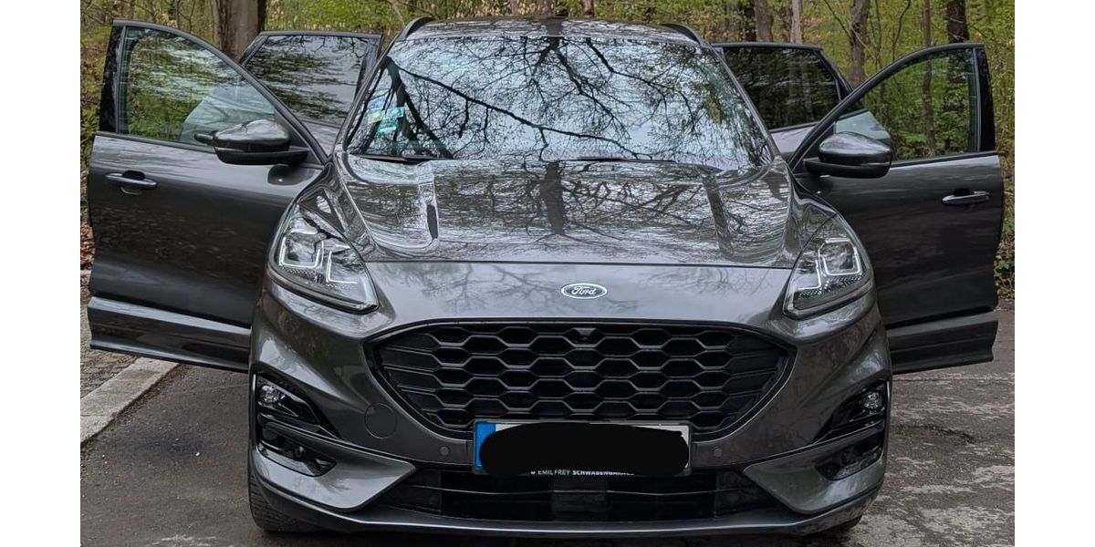 Ford Kuga 71.650 km 17.500 &euro; Stuttgart 70569