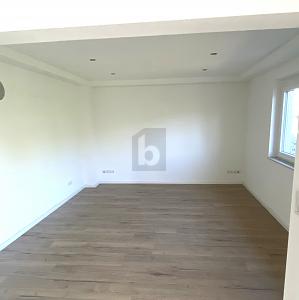 RUHIG WOHNEN MIT GARTEN UND WEITBLICK - Einfamilienhaus Ofterdingen | Angebot:27503222