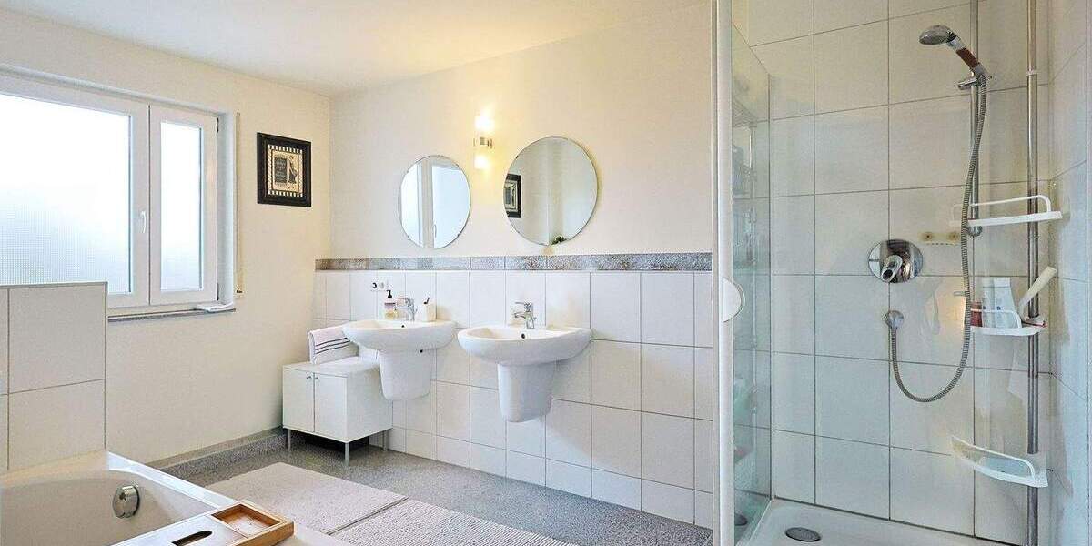 Doppelhaushälfte Böblingen Dagersheim - 5 Zimmer, 143 m&sup2;, 730.000&euro; | Angebot:25734464