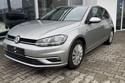 VW Golf 99.809 km 14.980 &euro; Wendlingen am Neckar 73240