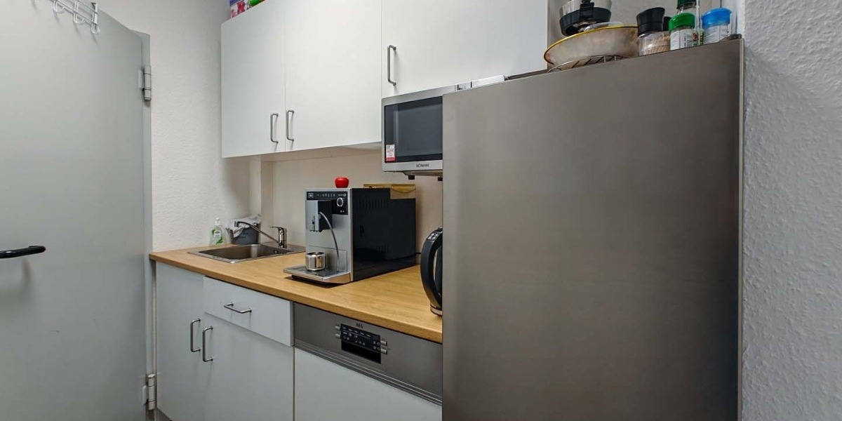 Bürofläche in Pliezhausen mit 4 Einzelbüros und 8 PKW Stellplätzen auch einzeln anmietbar - Gewerbeobjekt Pliezhausen | Angebot:24690928