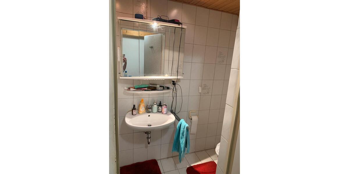 Erdgeschoßwohnung Neuffen - 2.5 Zimmer, 65 m&sup2;, 650&euro; | Angebot:25932439
