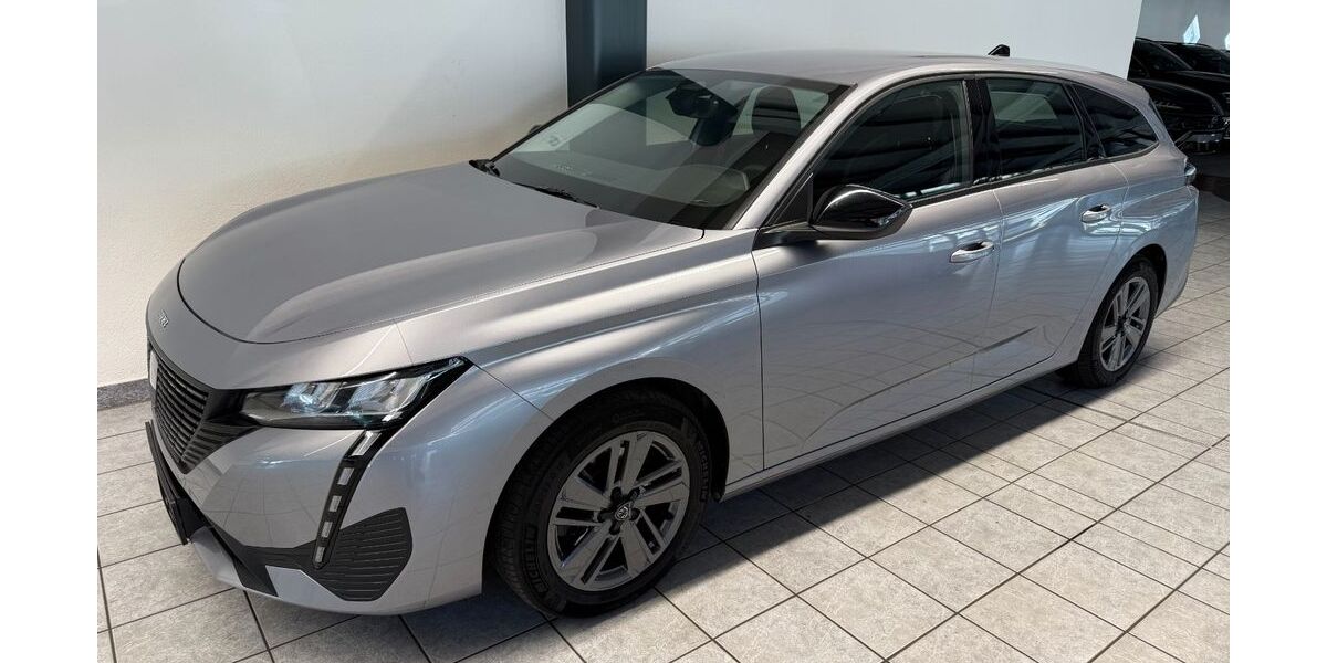 Peugeot 308 24.143 km 20.199 &euro; Nagold 72202