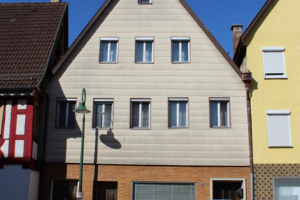 Haus Horb am Neckar - 8 Zimmer, 174 m&sup2;, 342.000&euro; | Angebot:23566462